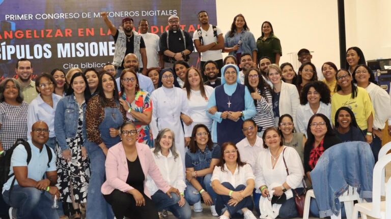 Congrego Misionero Aire96FM (1)